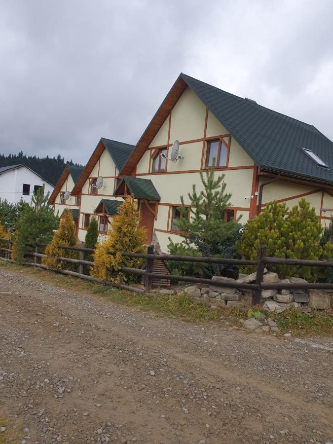 Chalet 888 Cottages Palyanytsya Exterior photo