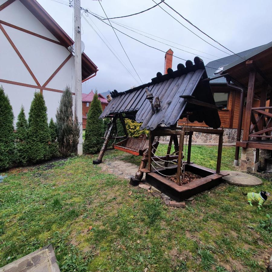 Chalet 888 Cottages Palyanytsya Exterior photo
