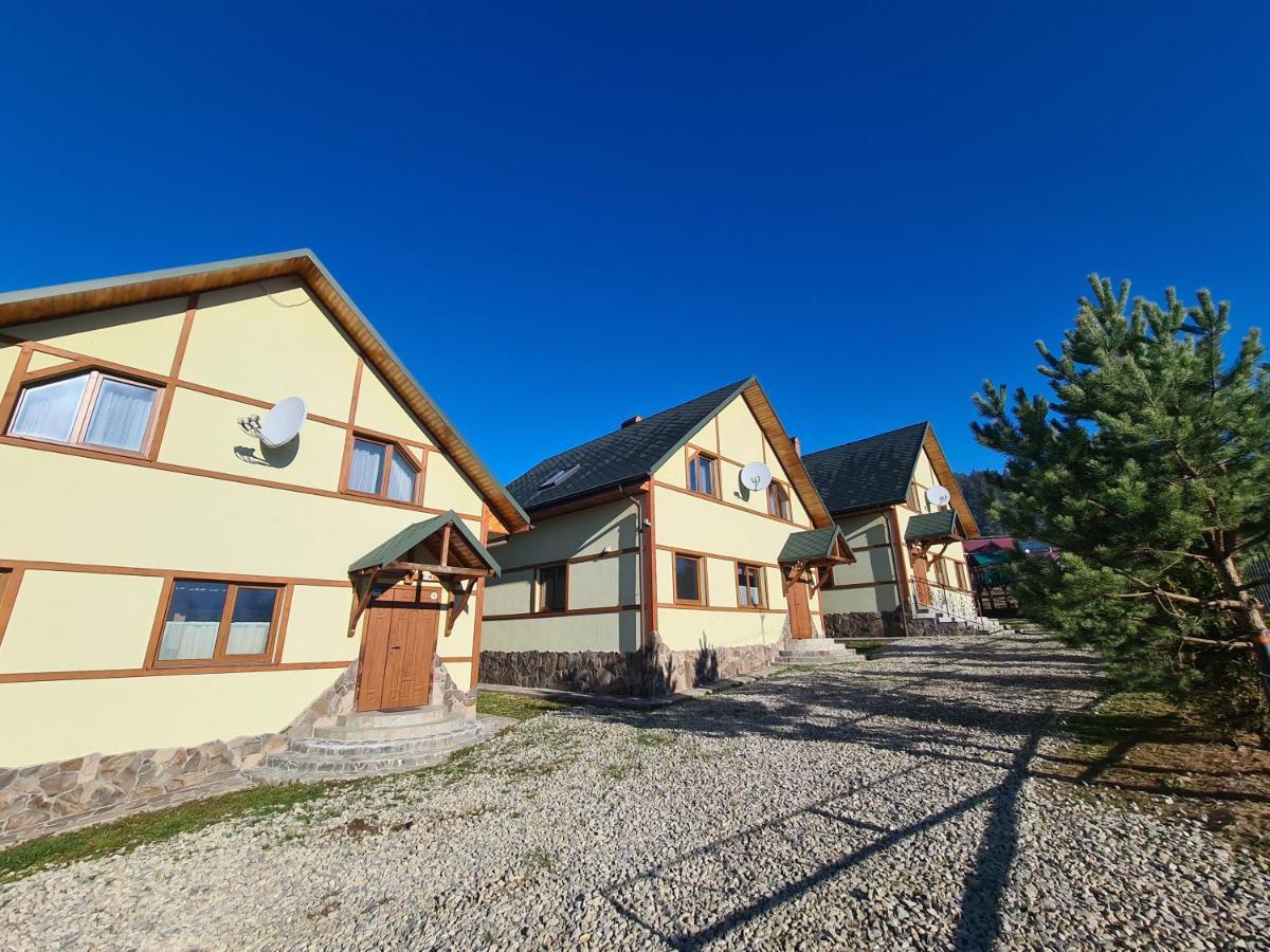 Chalet 888 Cottages Palyanytsya Exterior photo
