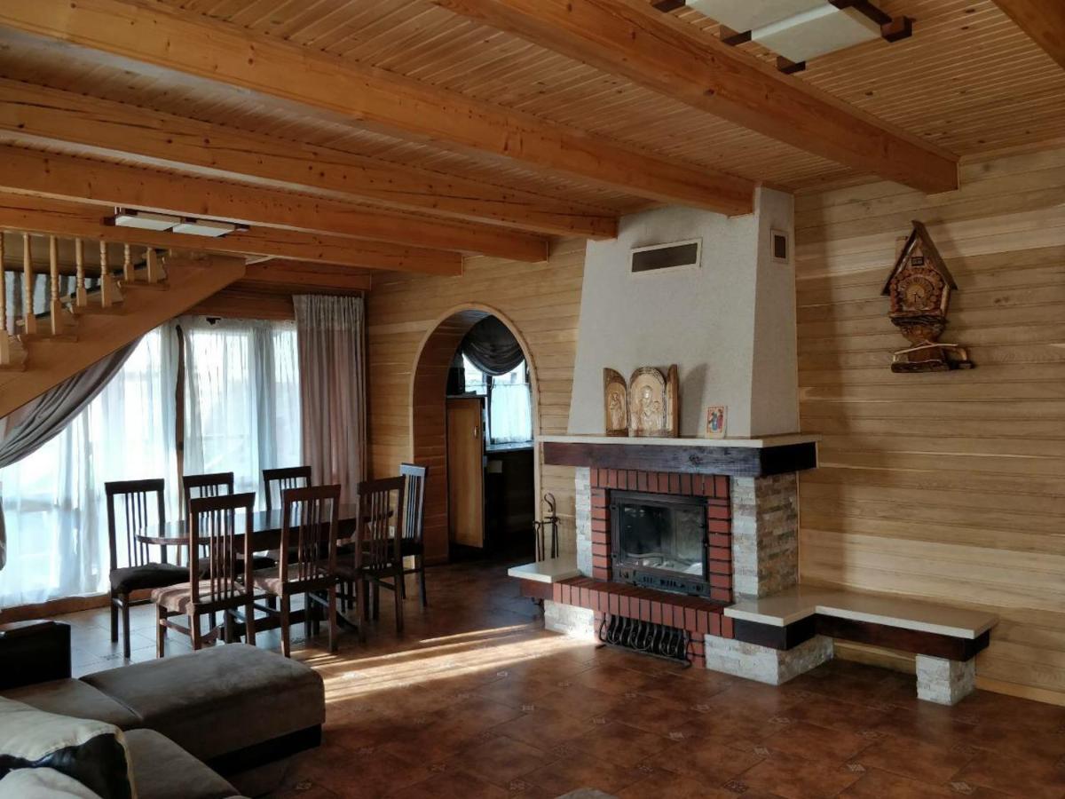 Chalet 888 Cottages Palyanytsya Exterior photo